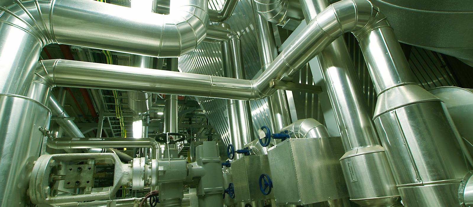 Insulated process pipework and valves in an operating plant